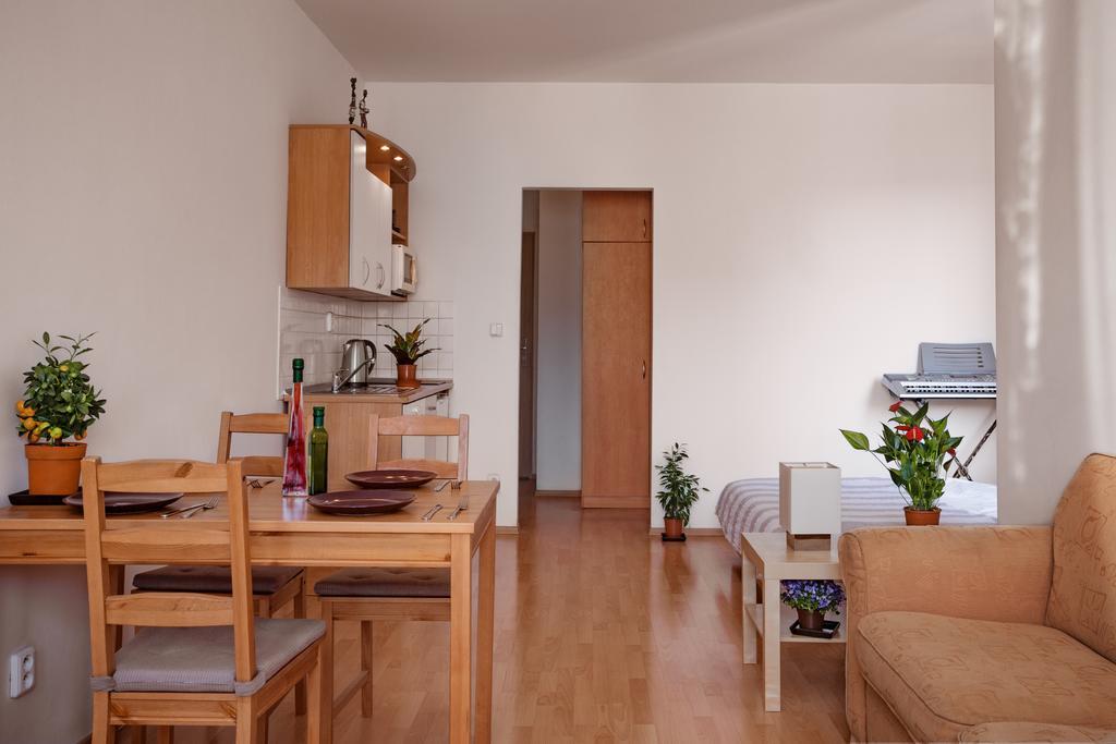 Downtown Kozatska Appartamento *